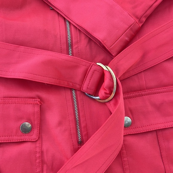 Beautiful spring jacket - Picture 3 of 7